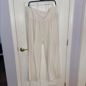 Old Navy Women's Wide Leg Cream Pants
